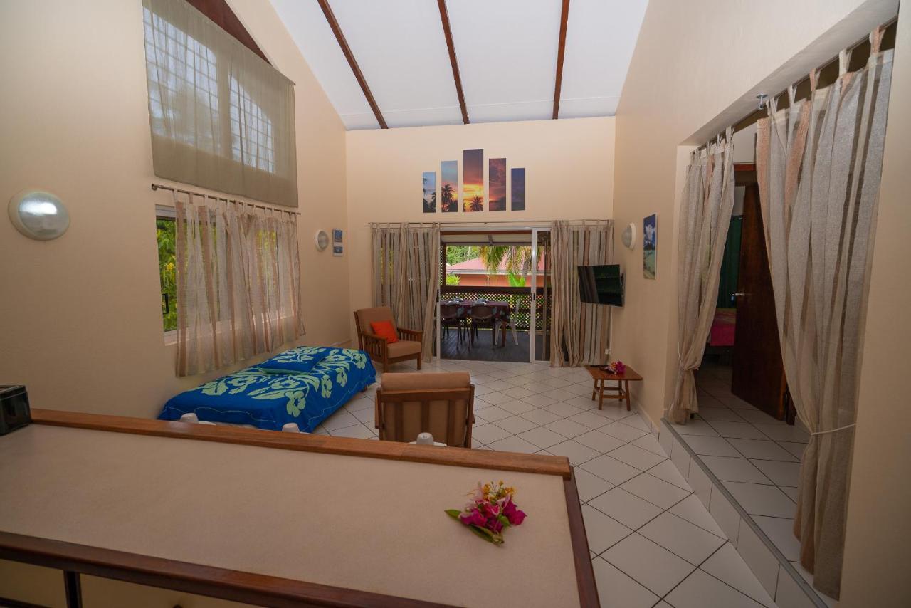 Bora Bora Holiday'S Lodge 外观 照片