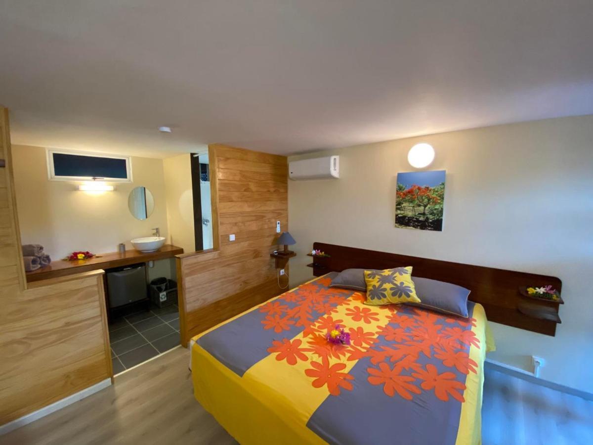 Bora Bora Holiday'S Lodge 外观 照片
