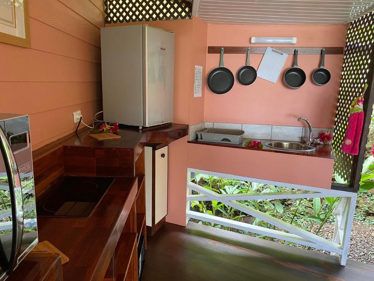 Bora Bora Holiday'S Lodge 外观 照片