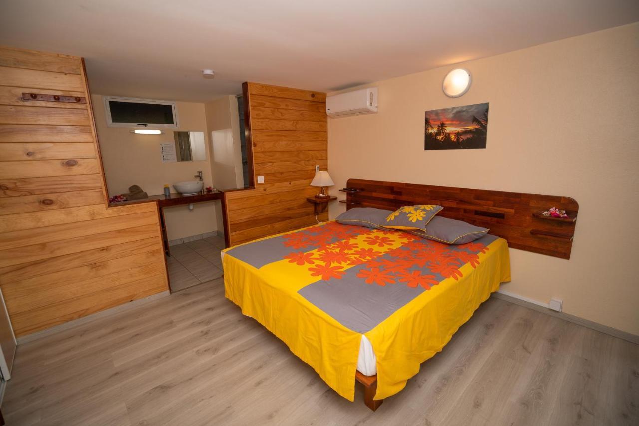 Bora Bora Holiday'S Lodge 外观 照片