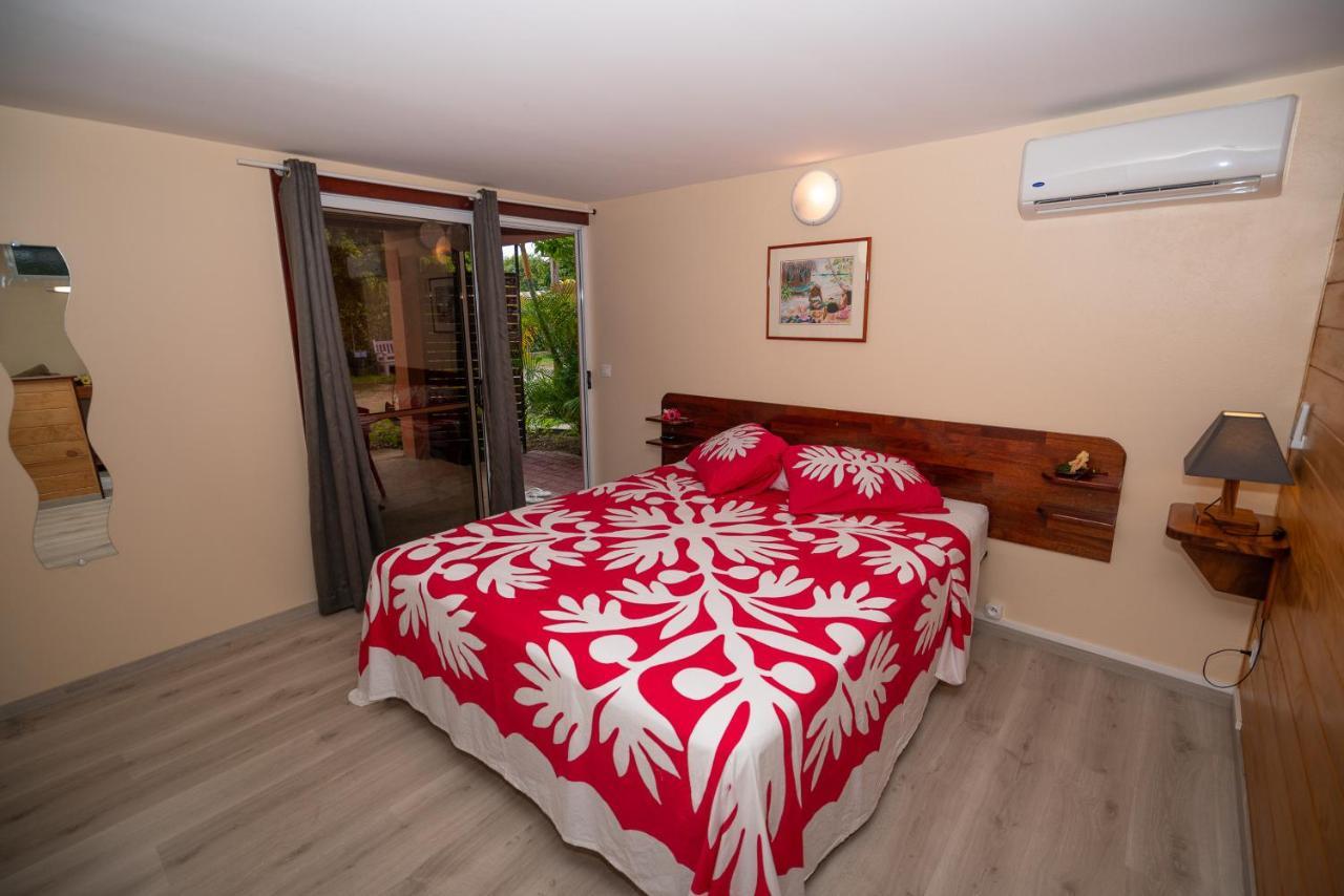 Bora Bora Holiday'S Lodge 外观 照片